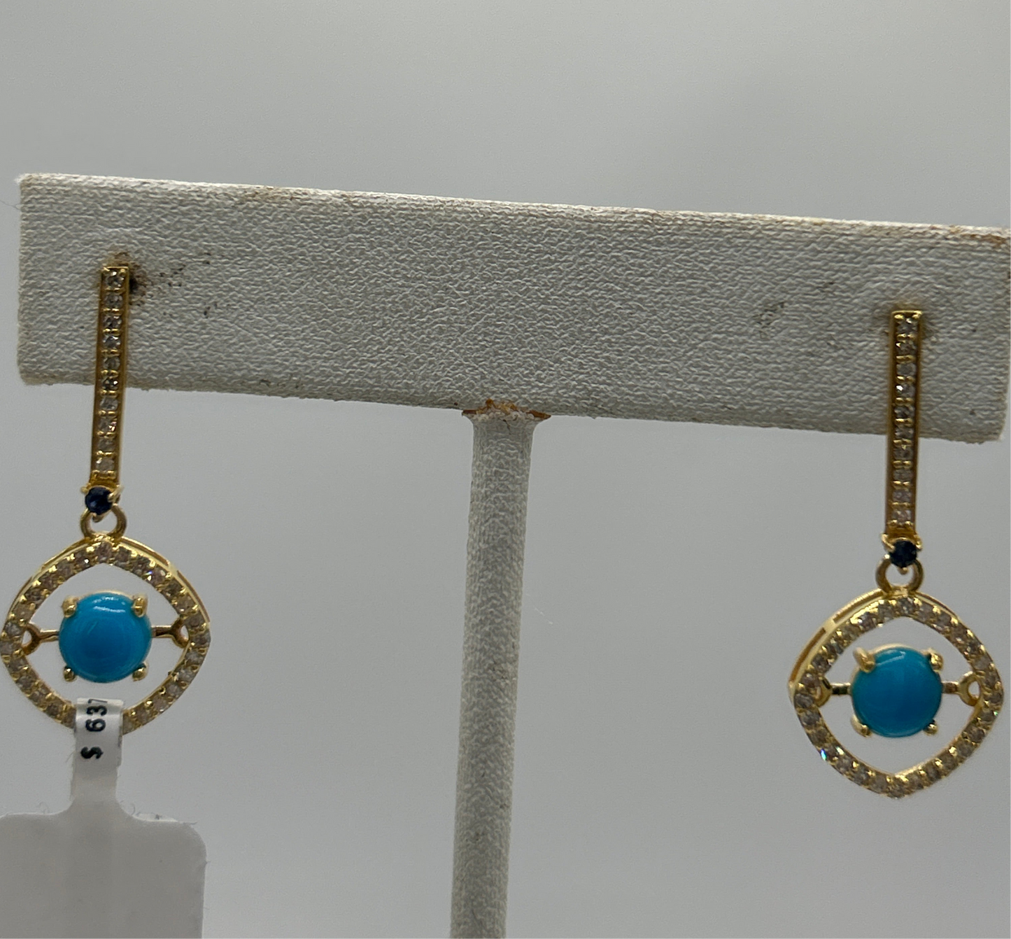 14k Gold Diamond Earring