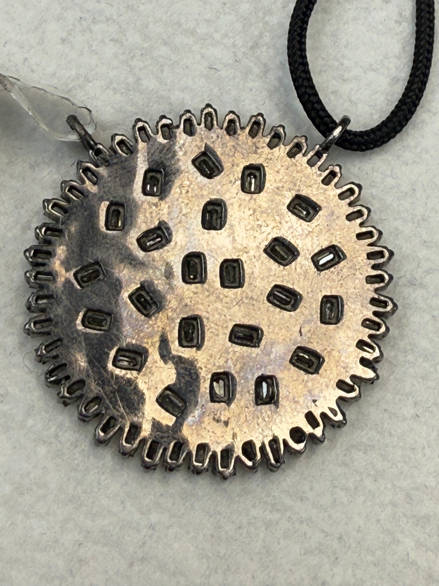 Matte Baguettes Round Diamond Pendant