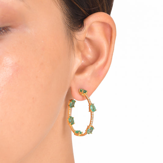 Loop 14k Solid Gold Diamond Earring.14k Solid Gold Diamond Earring..