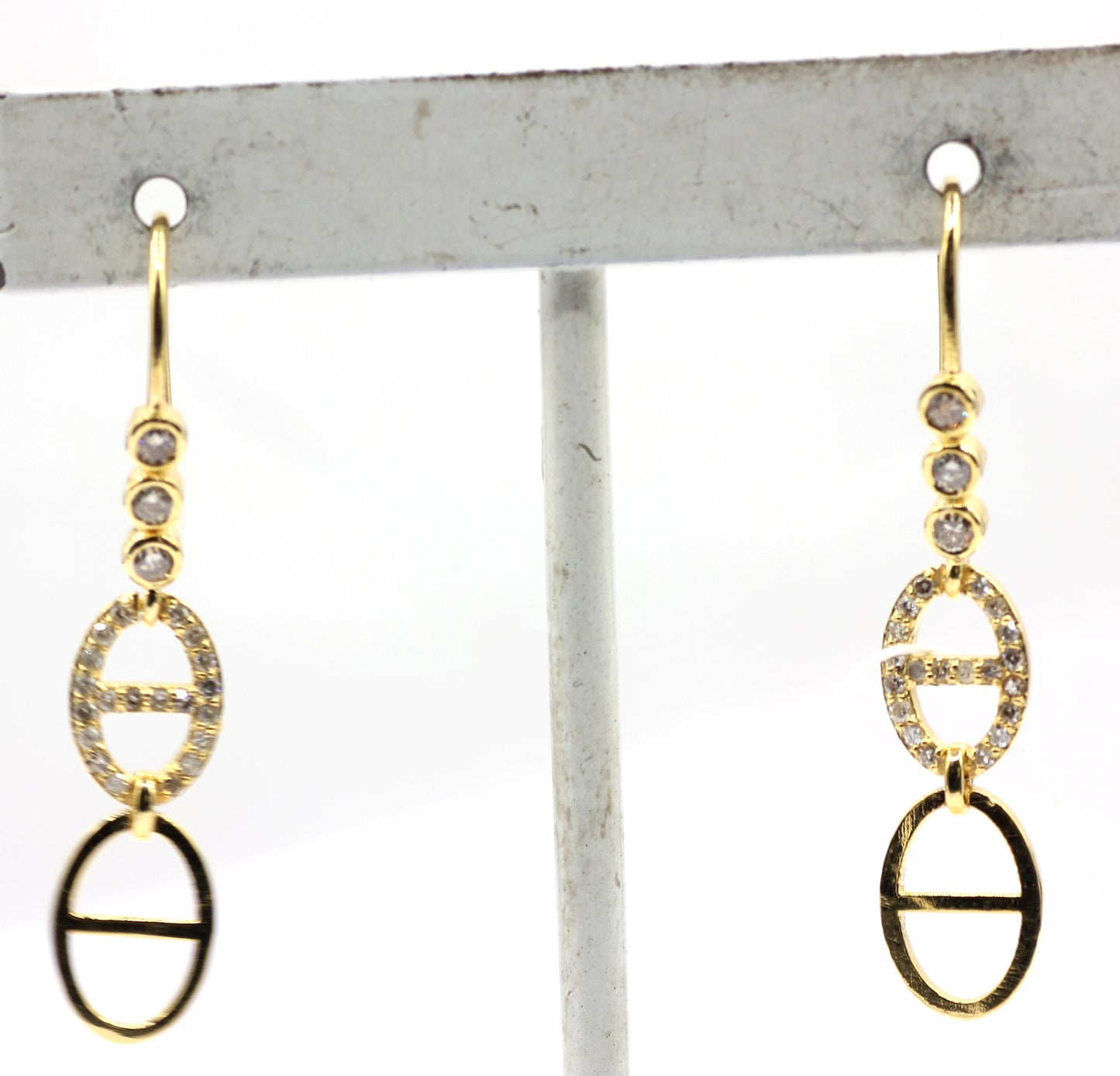 14k Solid Gold Diamond Earring.14k Solid Gold Diamond Earring