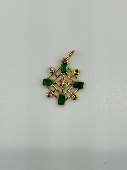 14k Solid Gold Diamond Pendants With Emerald Stone