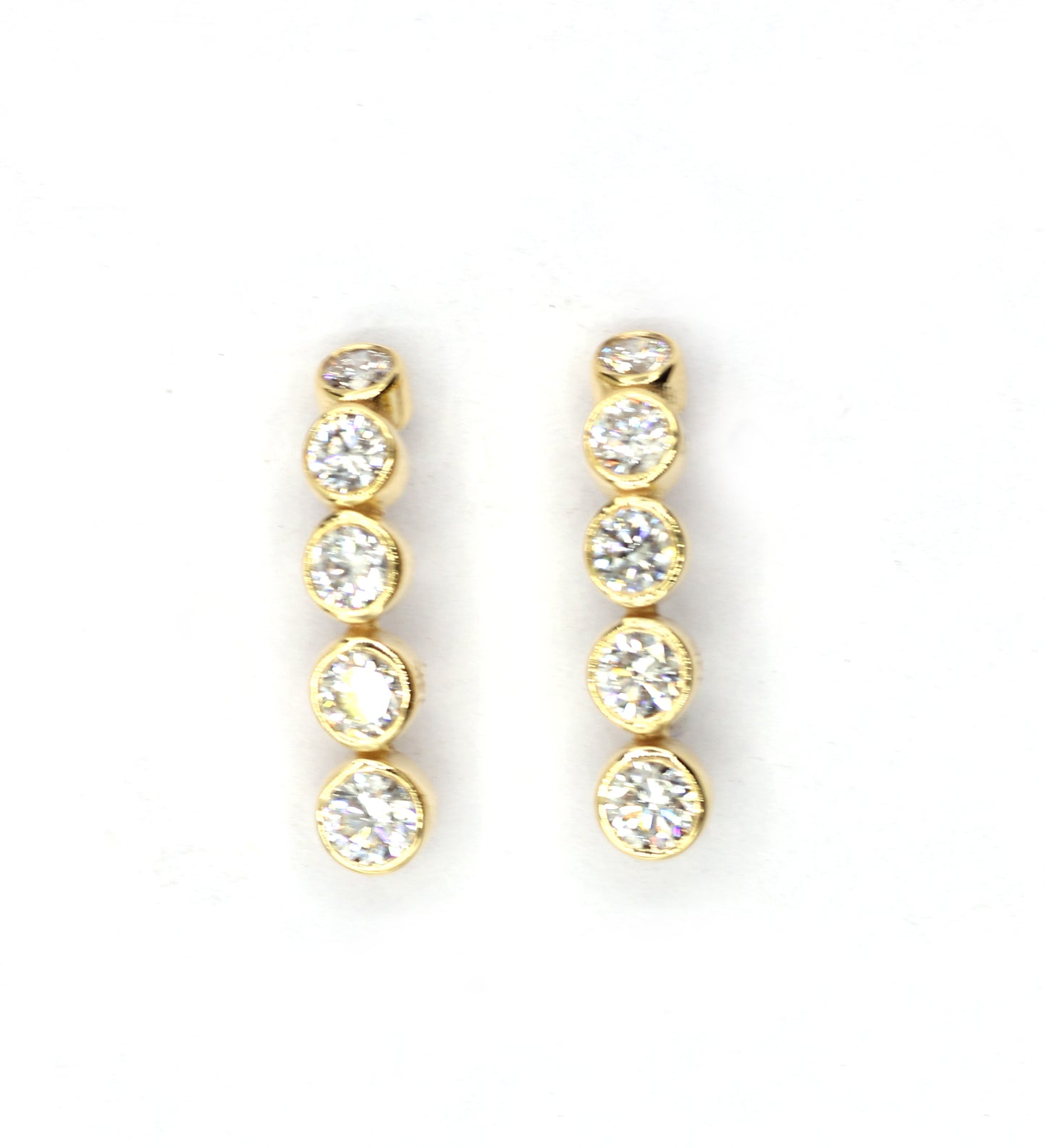 14k Solid Gold CVD Diamond Stud Earring