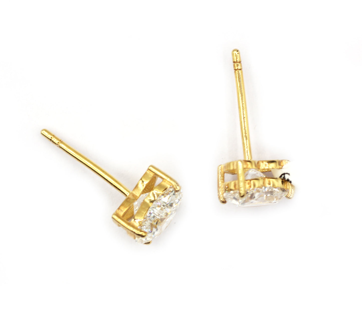 Heart 14k Solid Gold CVD Diamond Stud Earring