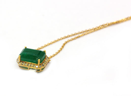14k Solid Gold Diamond Necklace With Green Emerald Stone