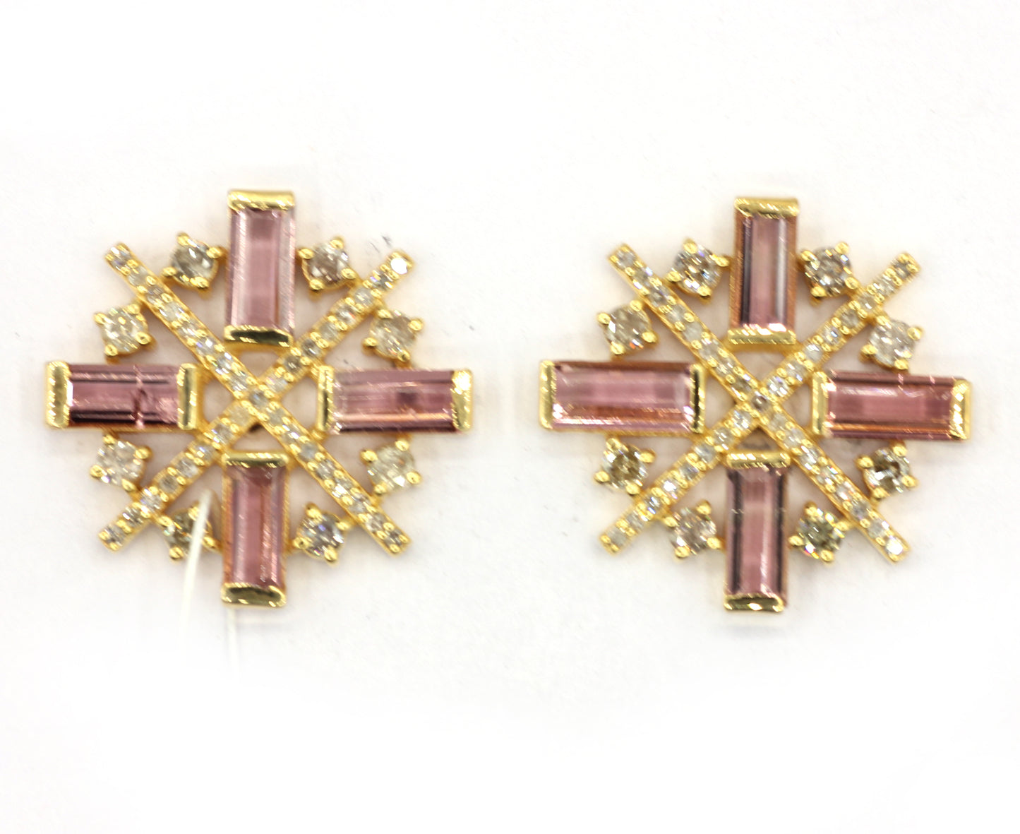 14k Gold Diamond Stud Earring