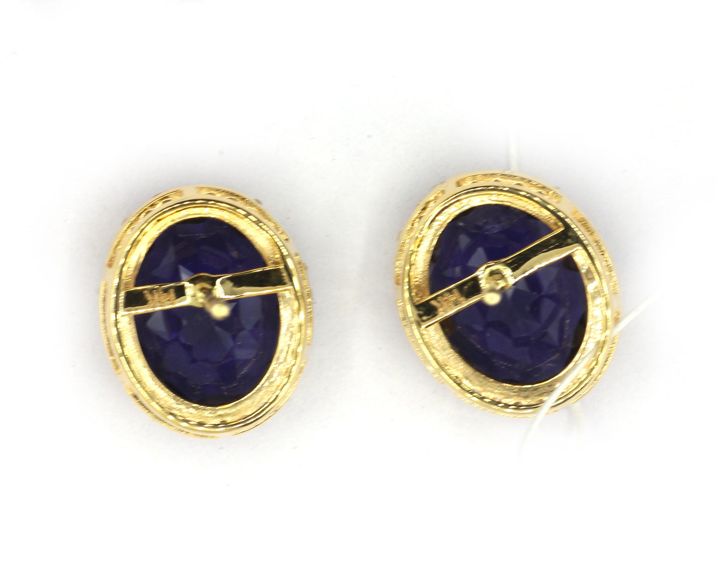 Oval 14k Gold Diamond Stud Earring