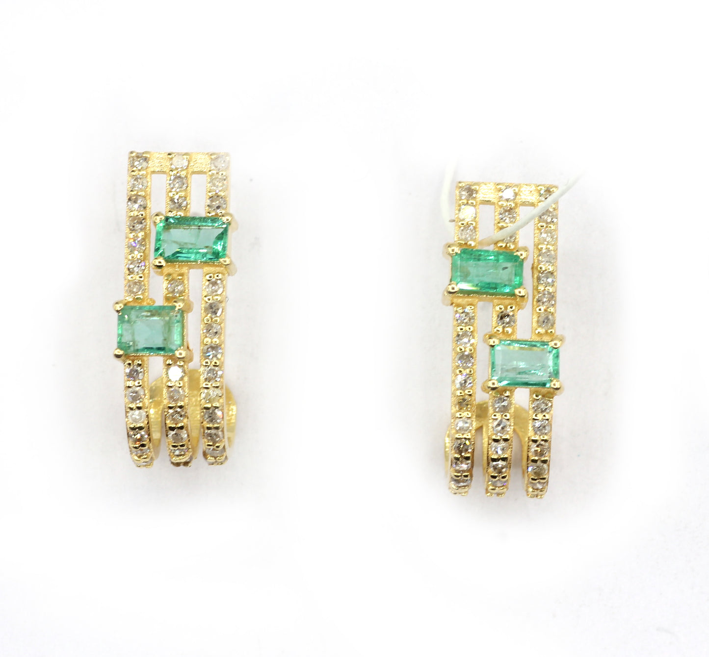 14k Gold Diamond Stud Earring