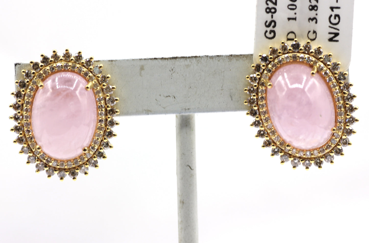 Oval 14k Gold Diamond Stud Earring