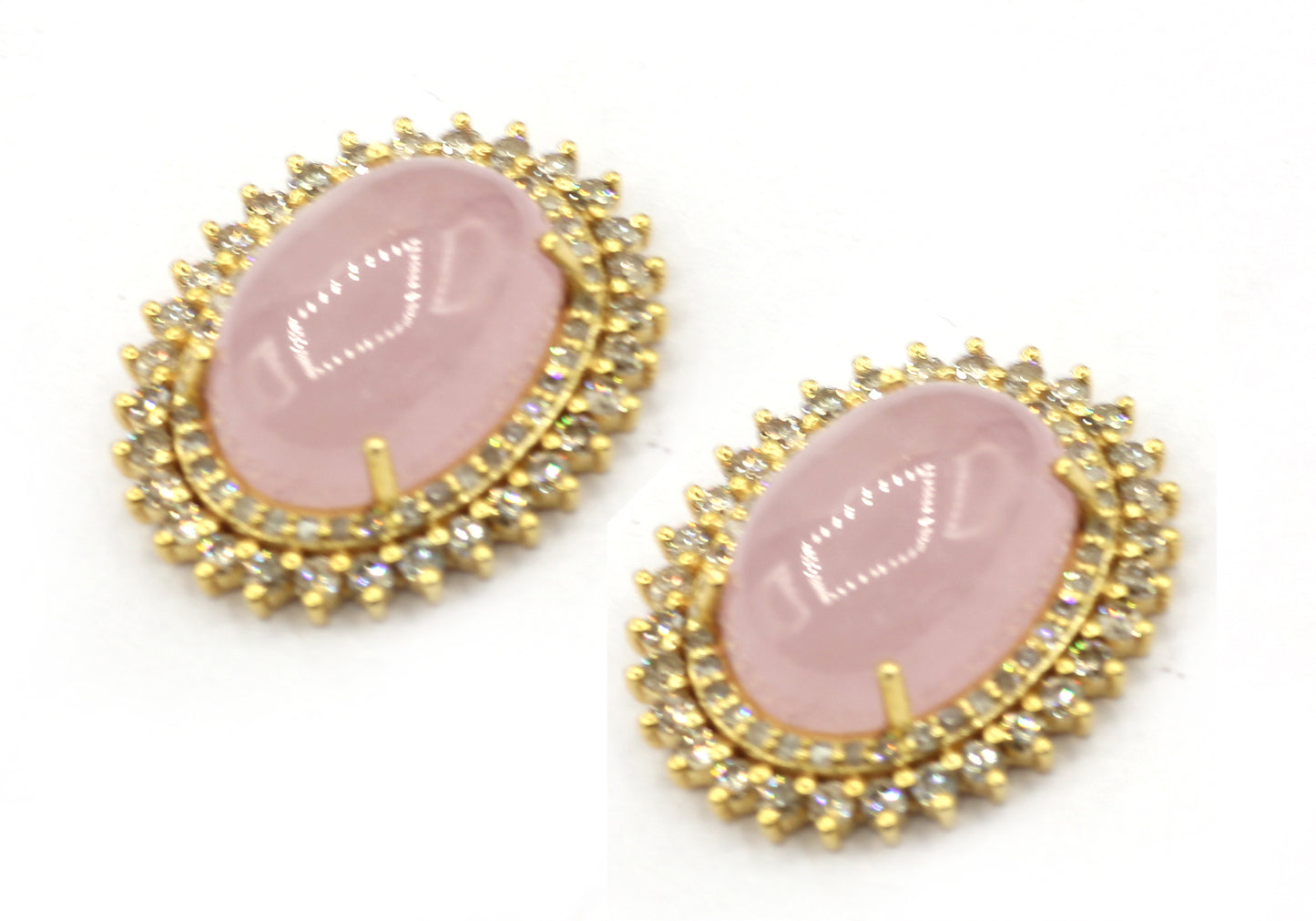 Oval 14k Gold Diamond Stud Earring