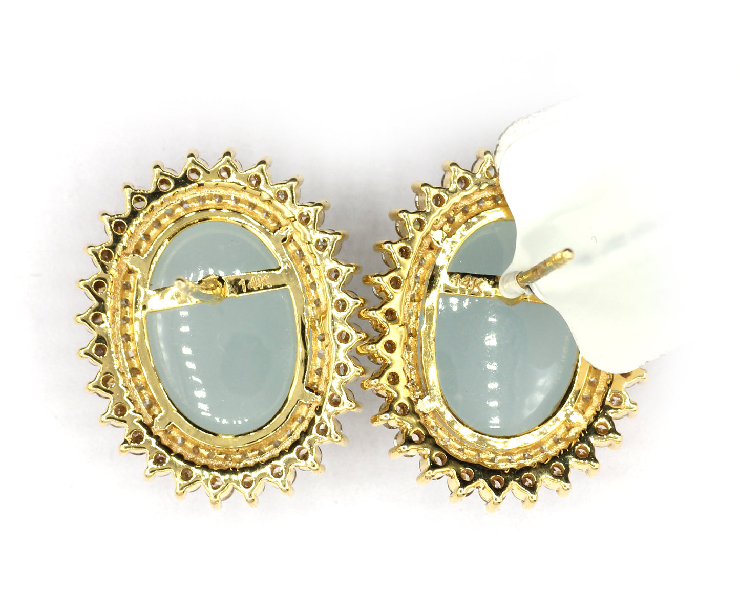 Oval 14k Gold Diamond Stud Earring
