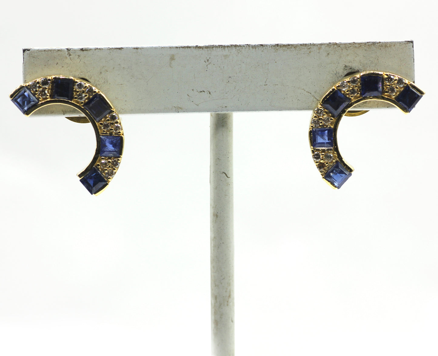 C-Shape 14k Gold Diamond Stud Earring