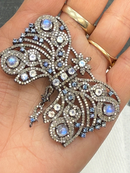 Butterfly Pave Diamond Pendant With Sapphire Stone