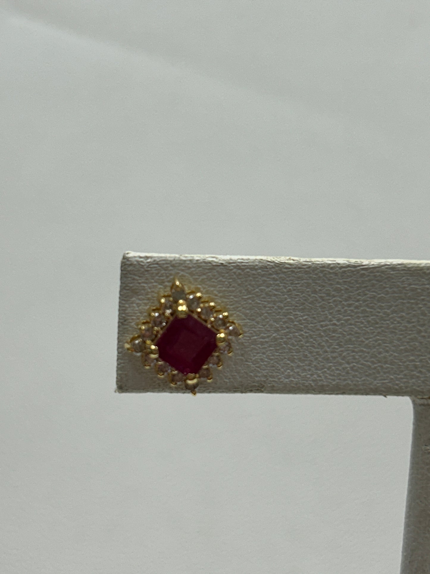 14k Solid Gold Diamond Earring