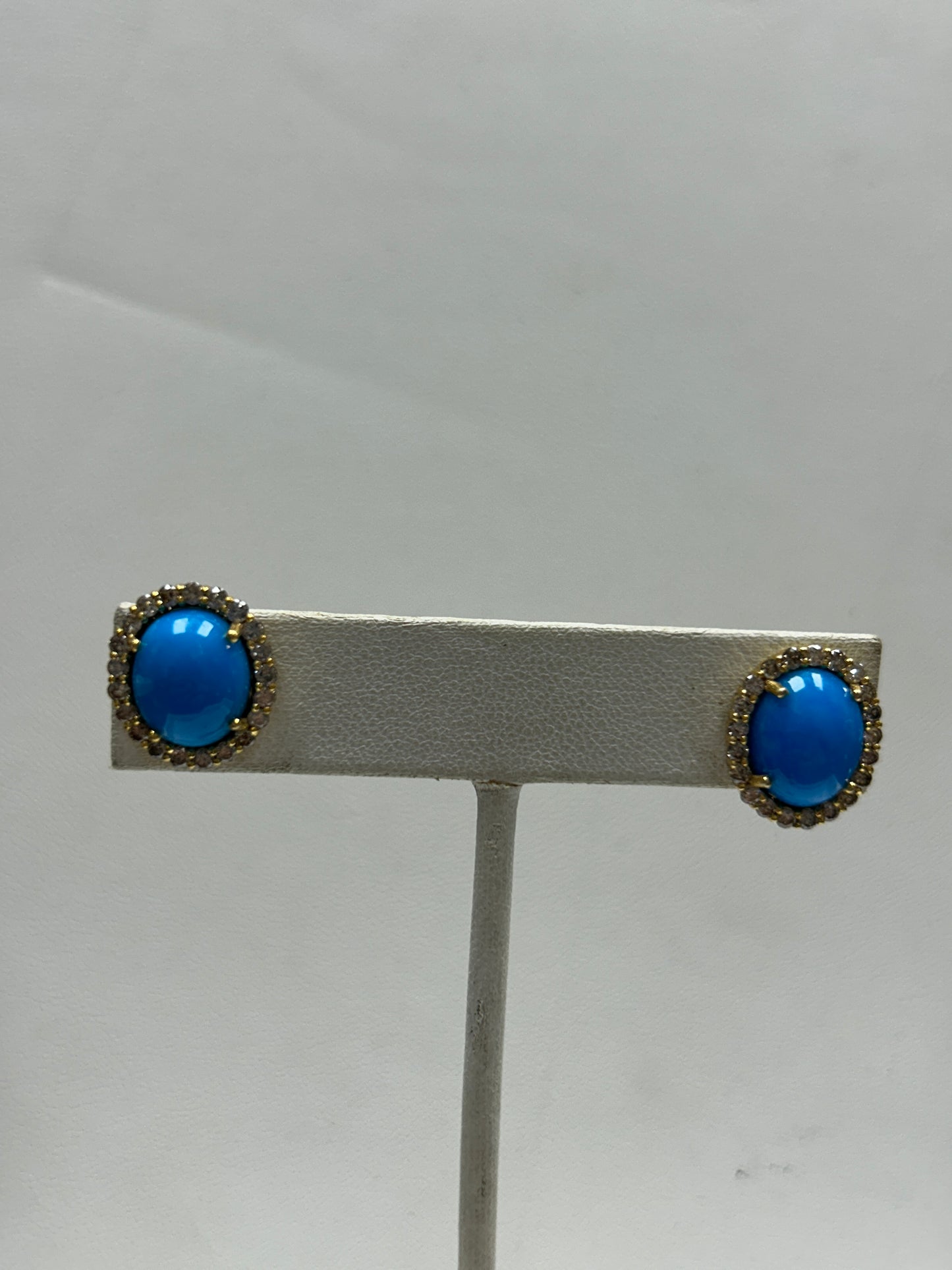 14k Solid Gold Diamond Earring