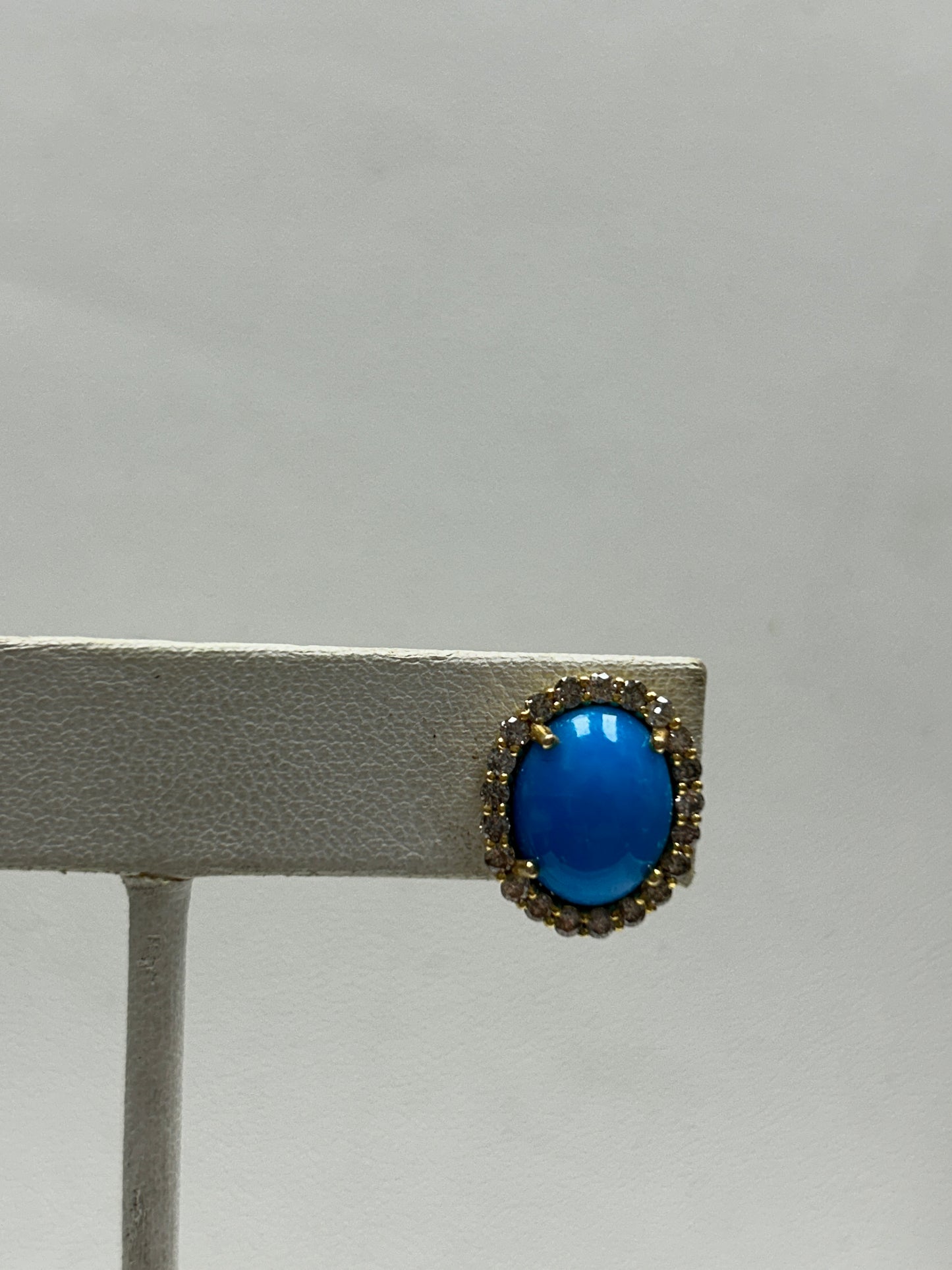 14k Solid Gold Diamond Earring