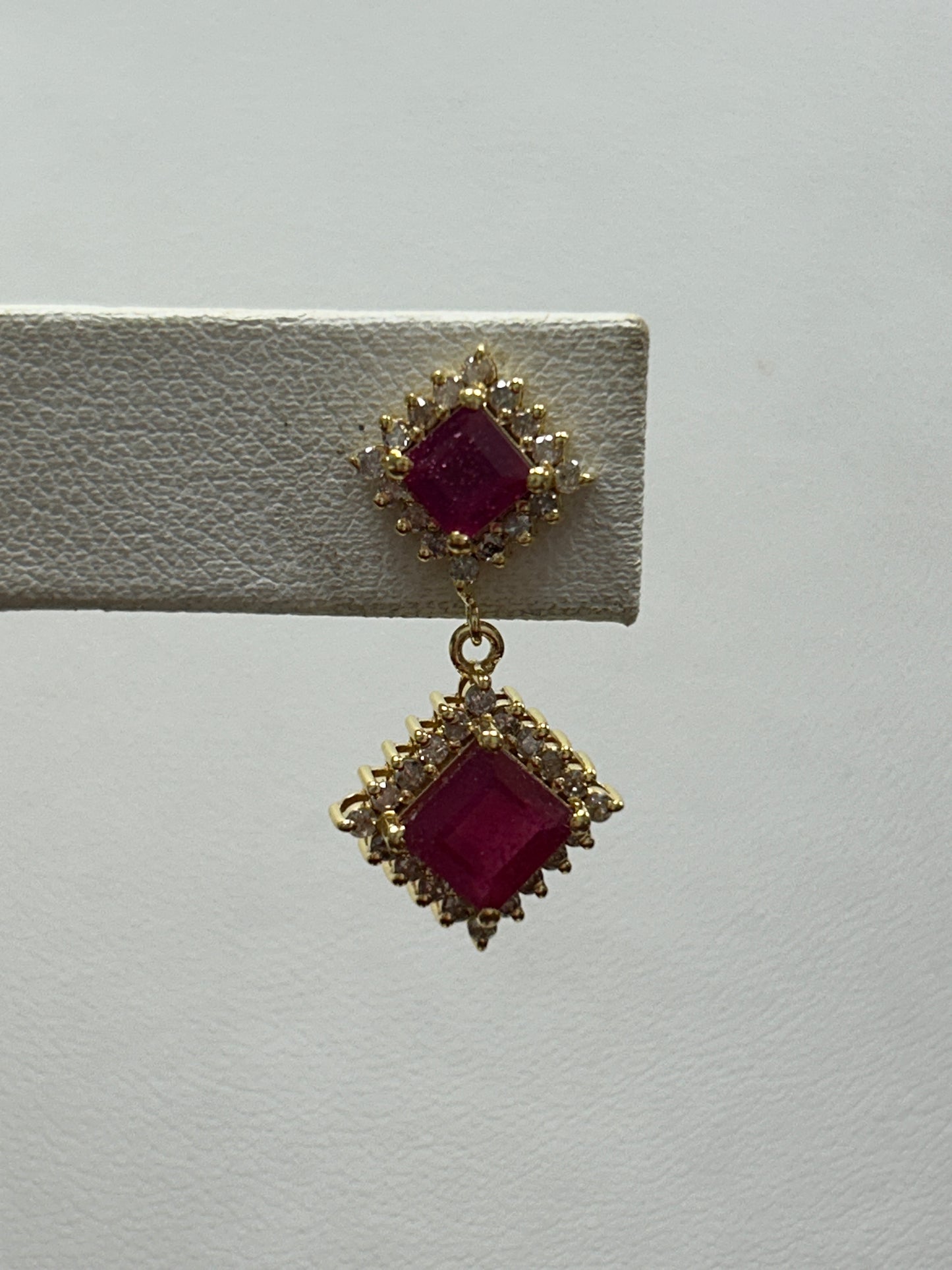 14k Solid Gold Diamond Earring
