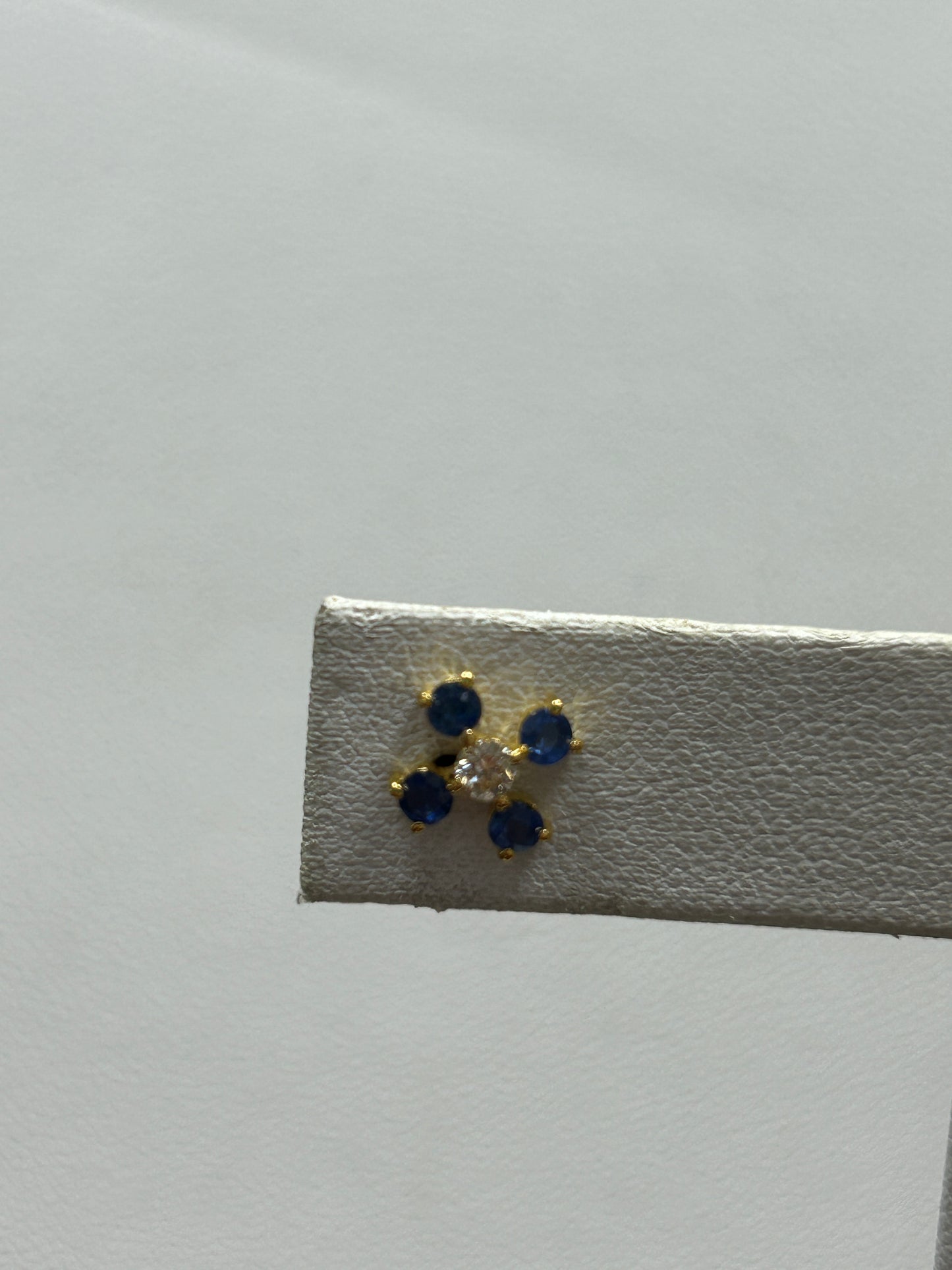 14k Solid Gold Diamond Earring