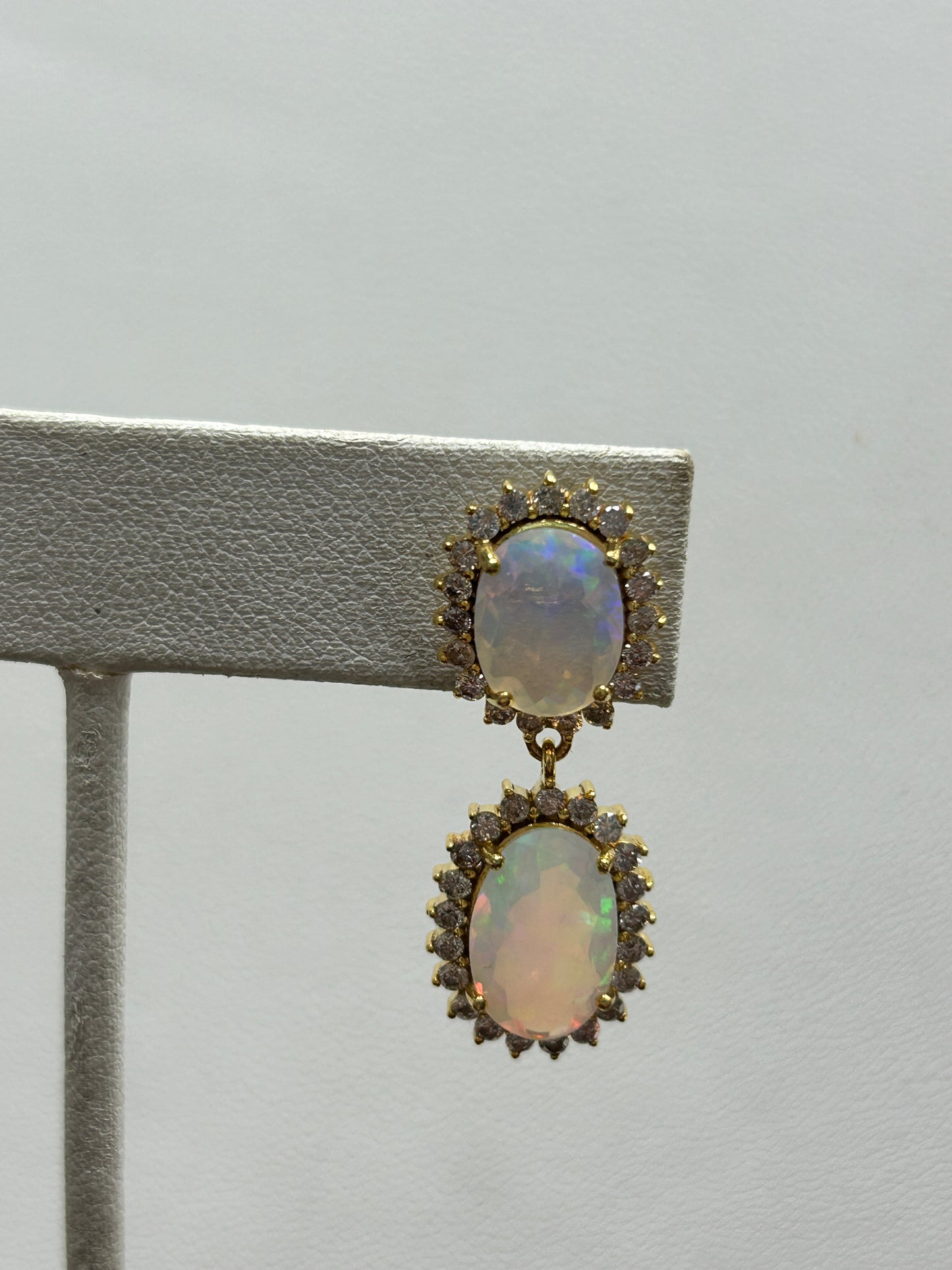 14k Solid Gold Diamond Earring