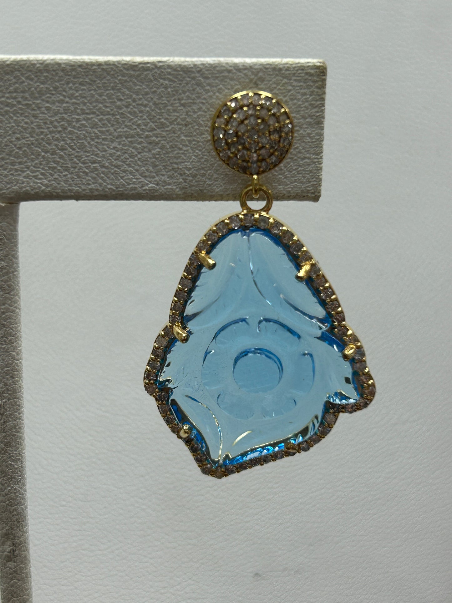 14k Solid Gold Diamond Earring