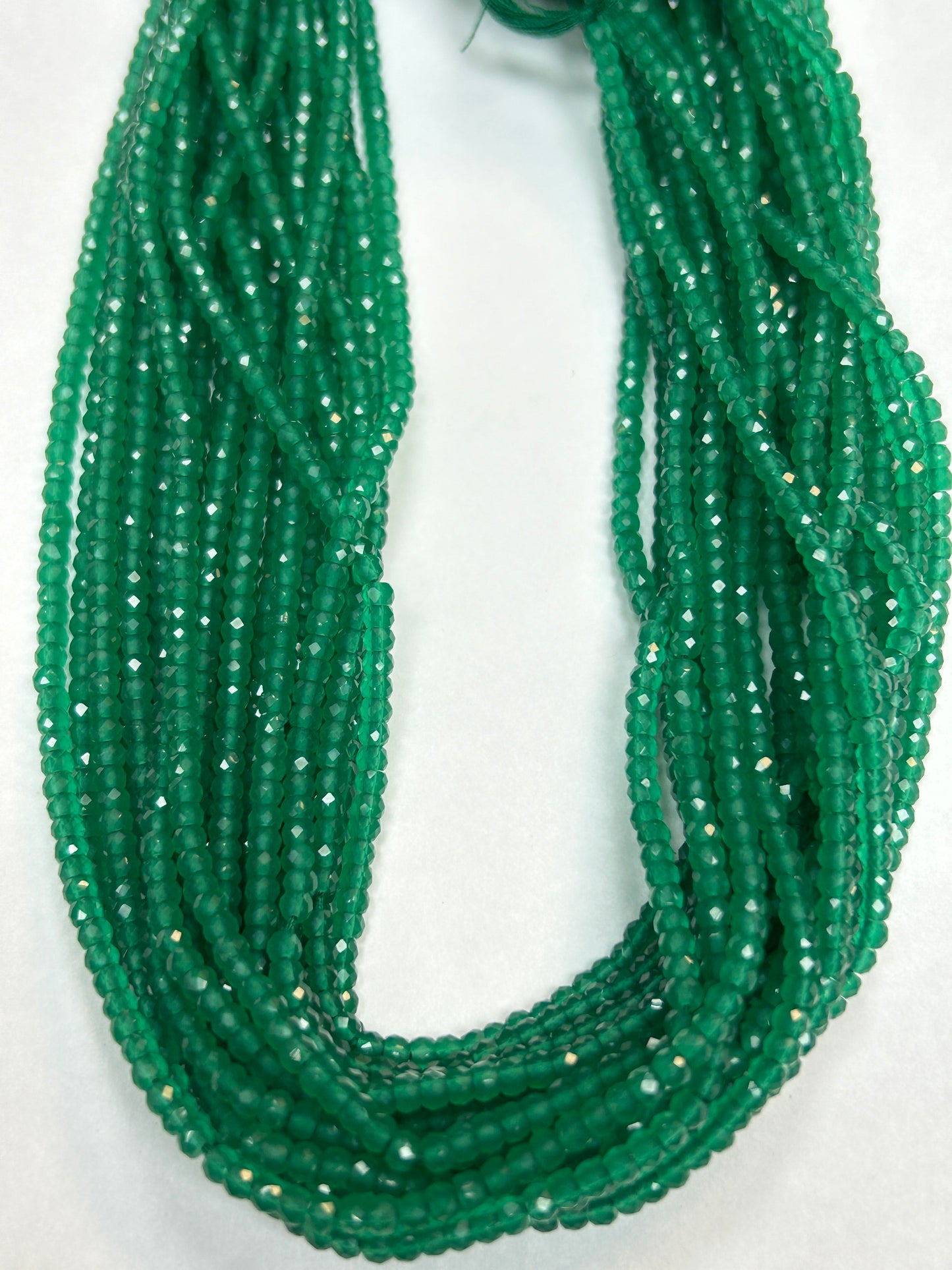 GREEN ONYX BEADS ROUND FACETED 3-4MM