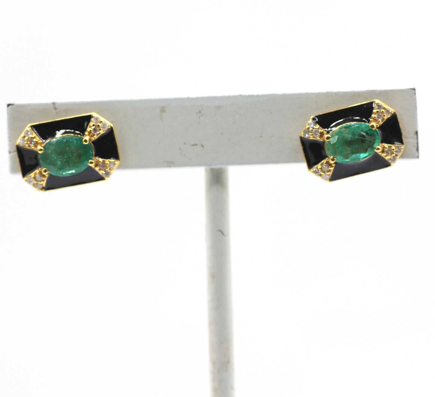 14k Solid Gold Diamond Stud Earring. Genuine handmade pave diamond Earring. 14k Solid Gold Diamond Earring..
