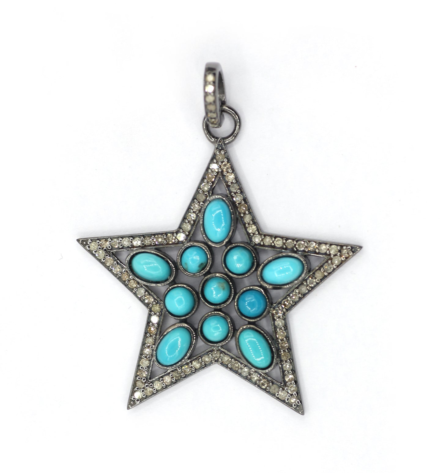 Star Pave Diamond Pendant