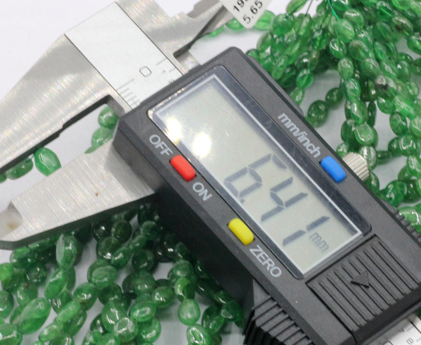 Tsavorite Oval Smooth Bead