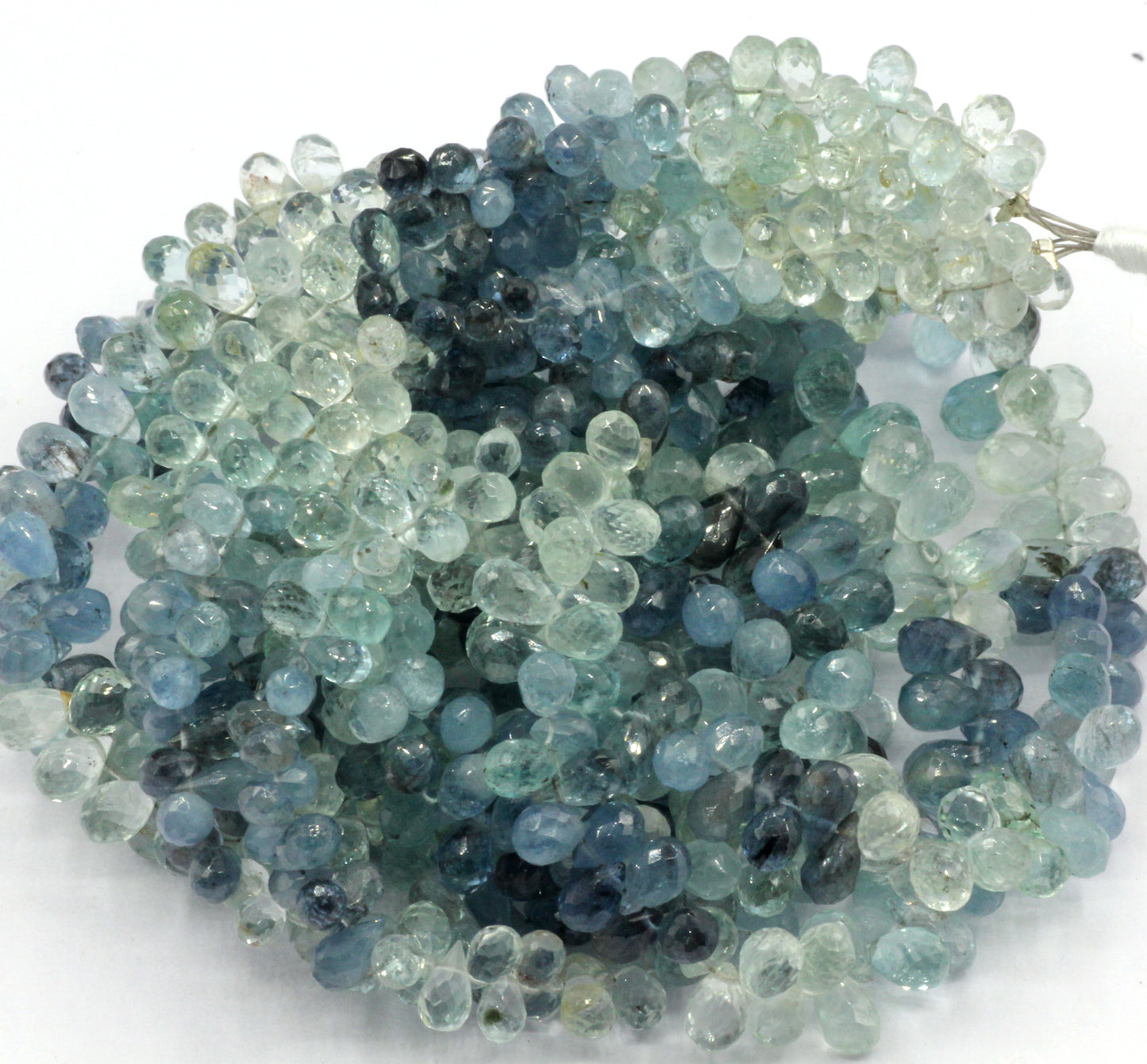 Aquamarine faceted Drop. Size 8x5 mm