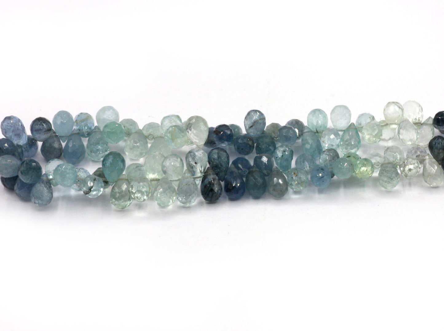 Aquamarine faceted Drop. Size 8x5 mm