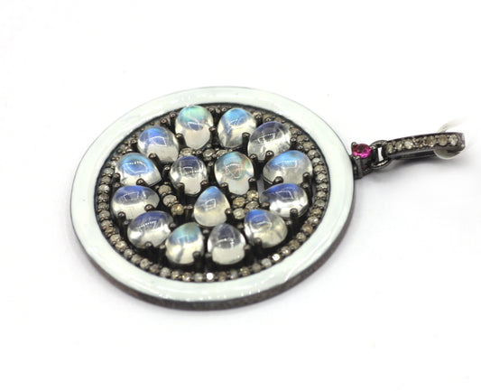 Round Shaped Diamond Pendant