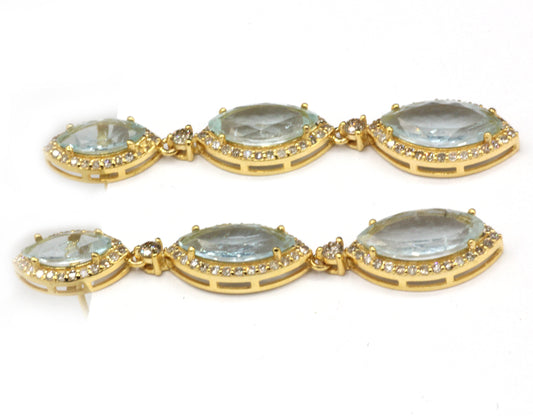 14k Solid Gold Diamond Earring.14k Solid Gold Diamond Earring..