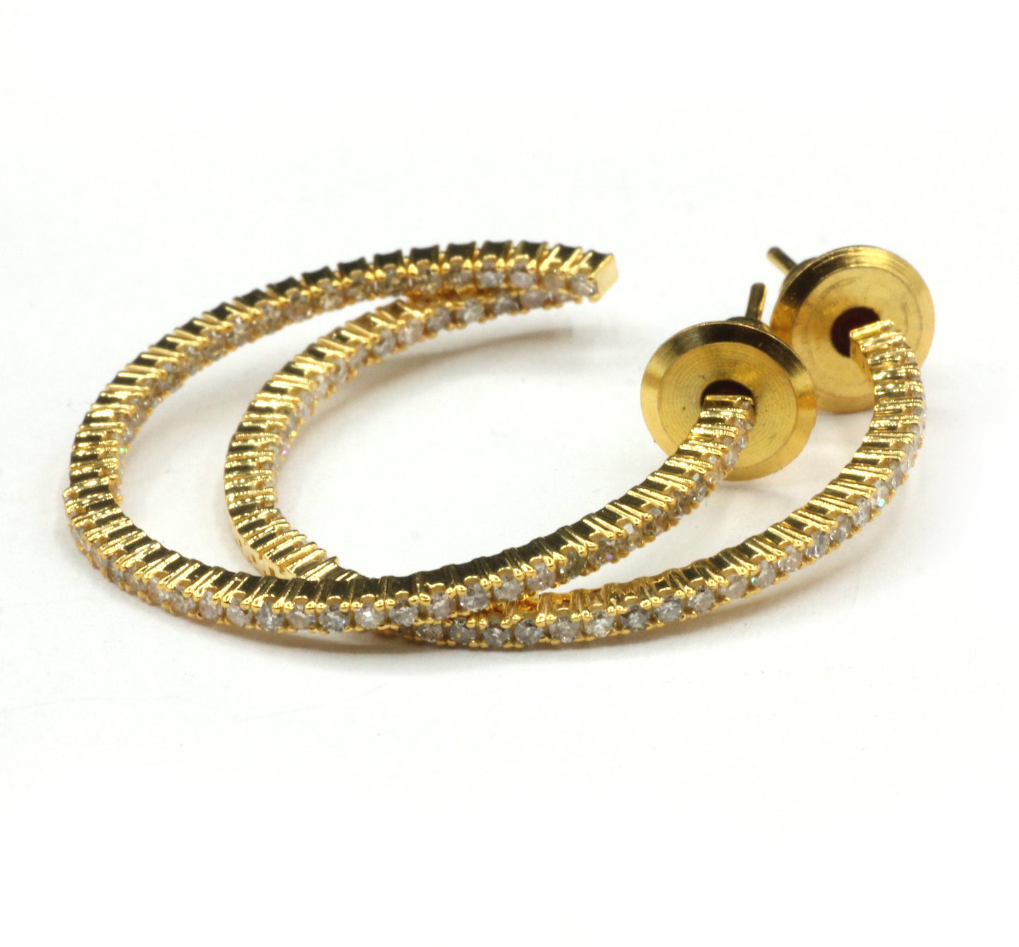 Hoop loop 14k Solid Gold Diamond Earring.14k Solid Gold Diamond Earring..