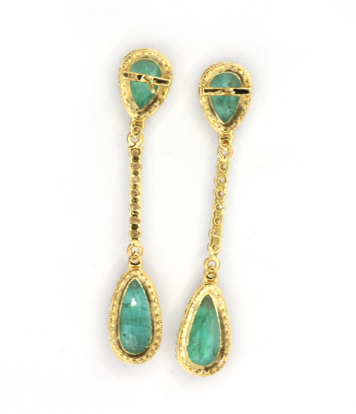 14k Solid Gold Diamond Earring.14k Solid Gold Diamond Earring..