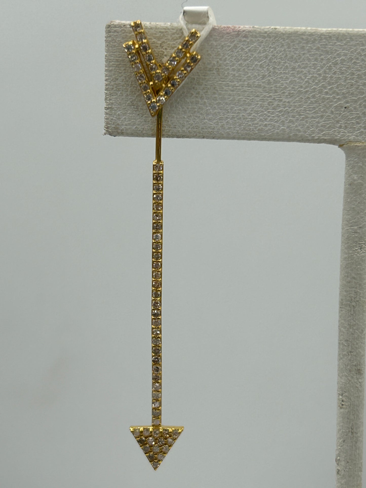 Arrow 14k Solid Gold Diamond Earring