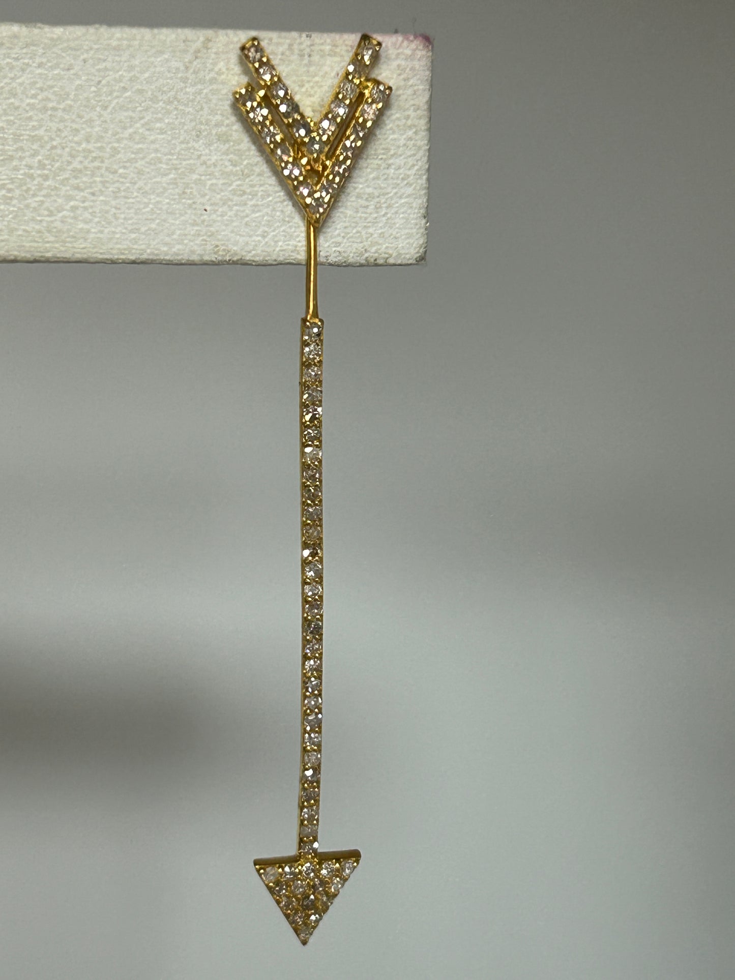 Arrow 14k Solid Gold Diamond Earring