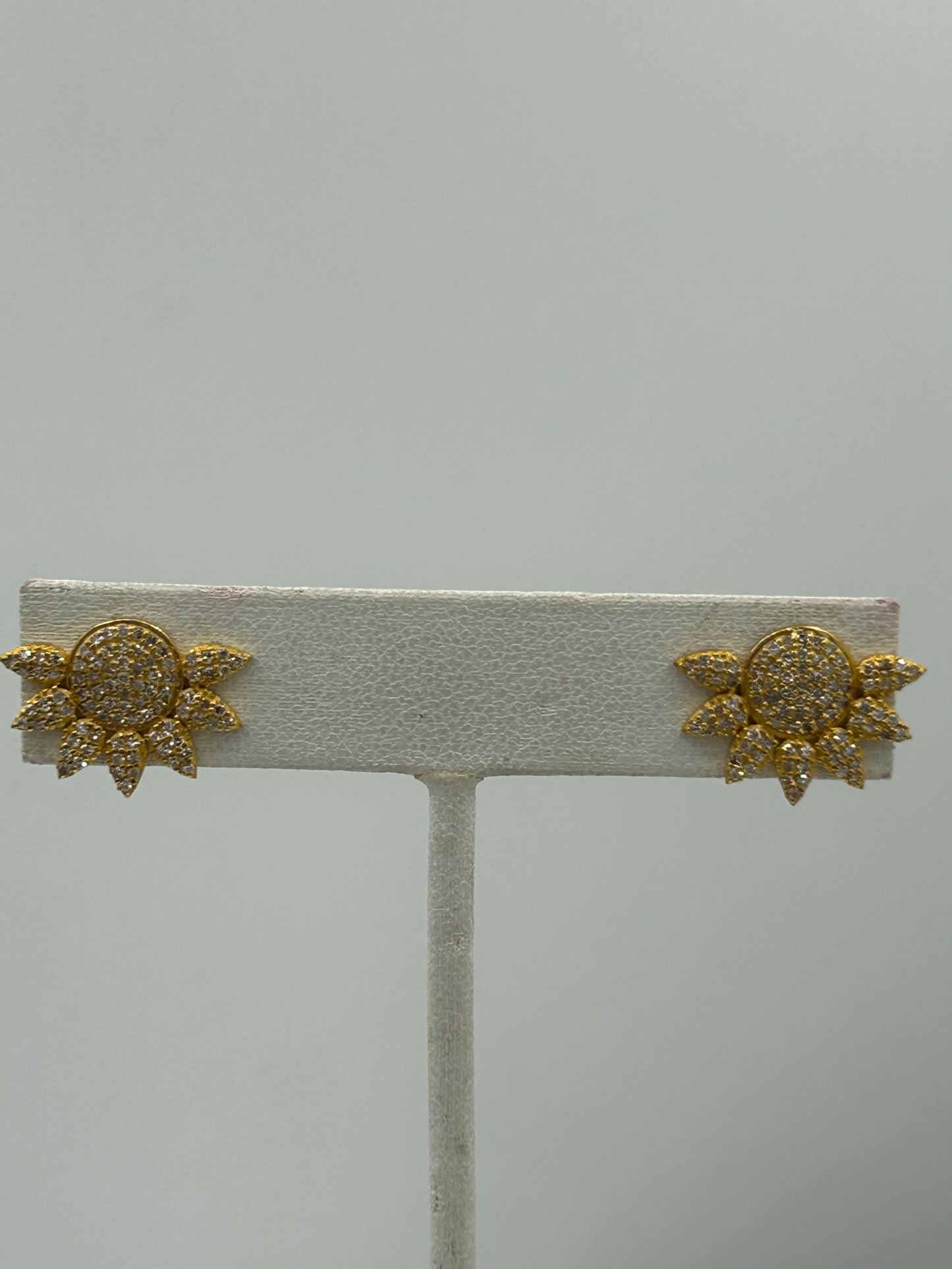 14k Solid Gold Diamond Stud Earring. Genuine handmade pave diamond Earring. 14k Solid Gold Diamond Earring..
