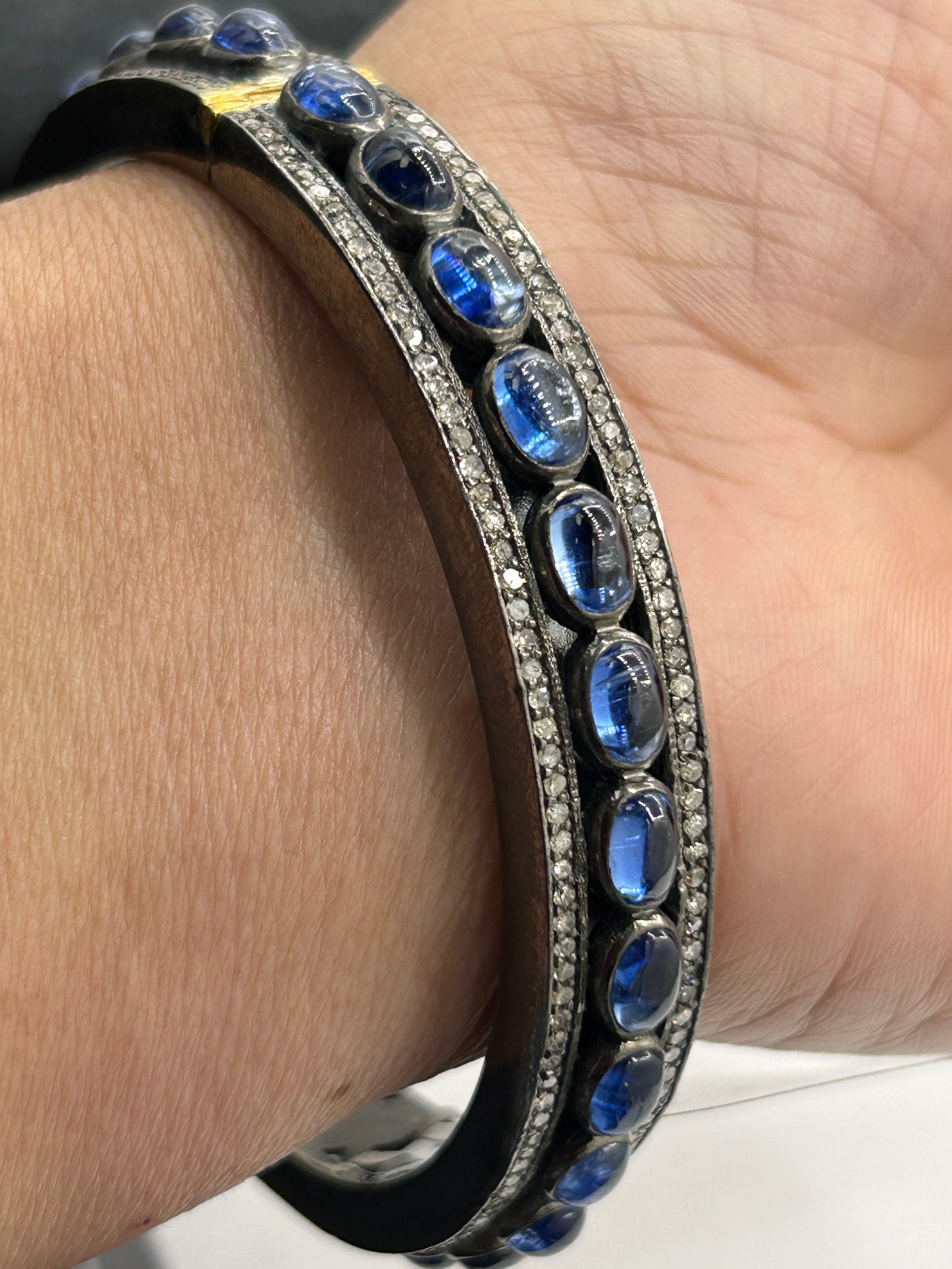 Kynite Diamond Bangle
