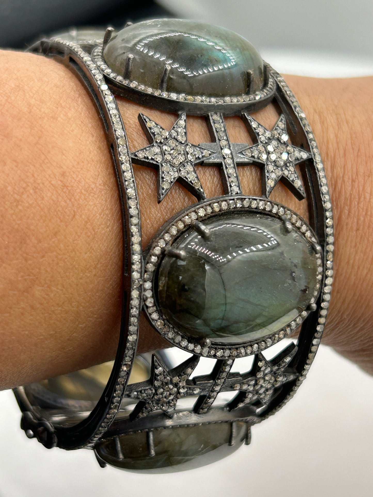 Laborite Diamond Bangle
