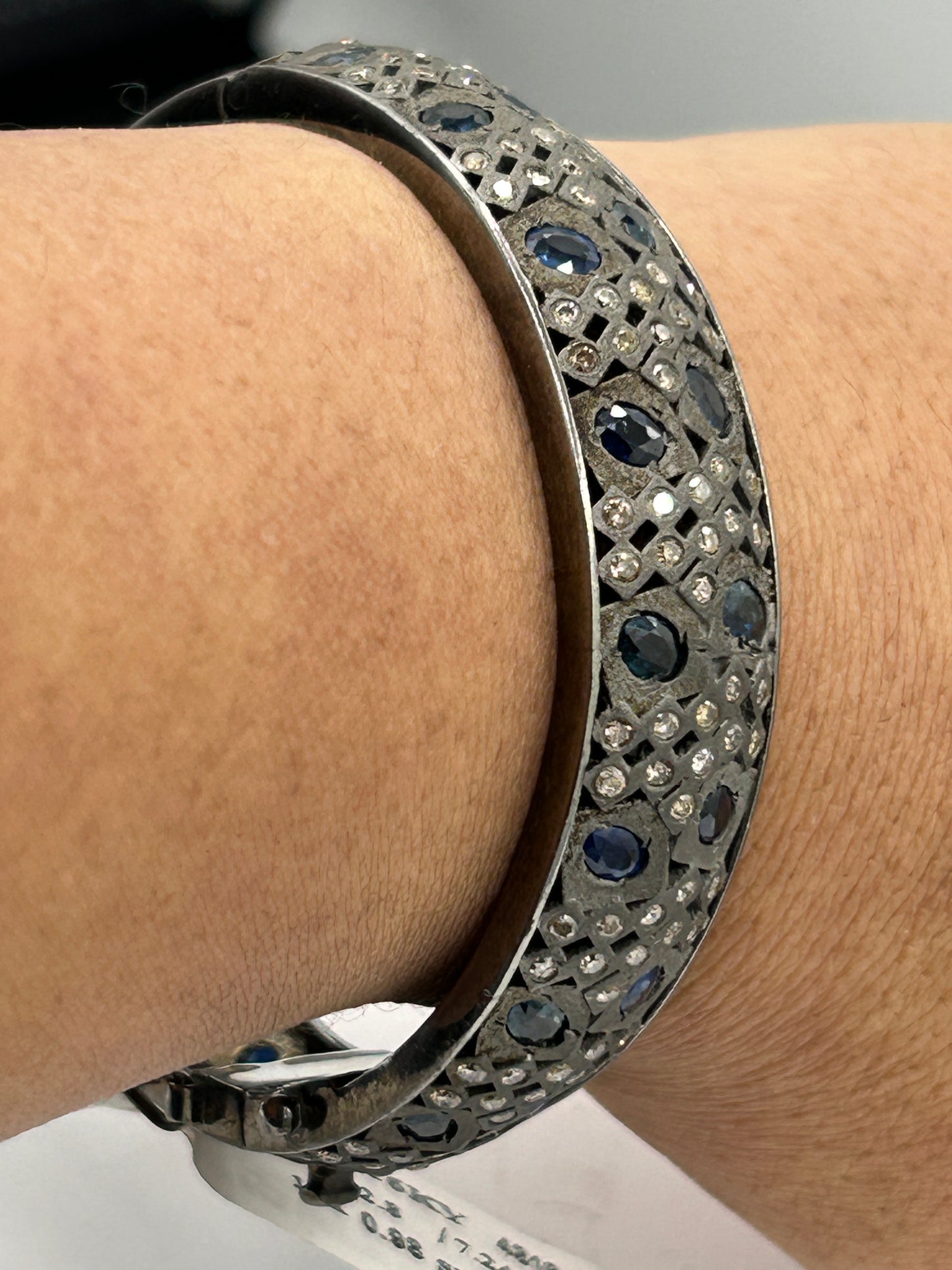 Kynite Diamond Bangle