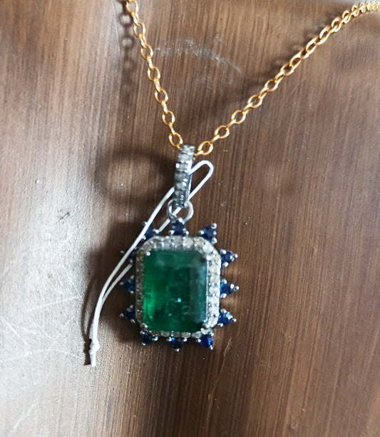 Emerald rectangle pendant in 925 silver with pave diamonds and blue accent stones, 20x18 mm