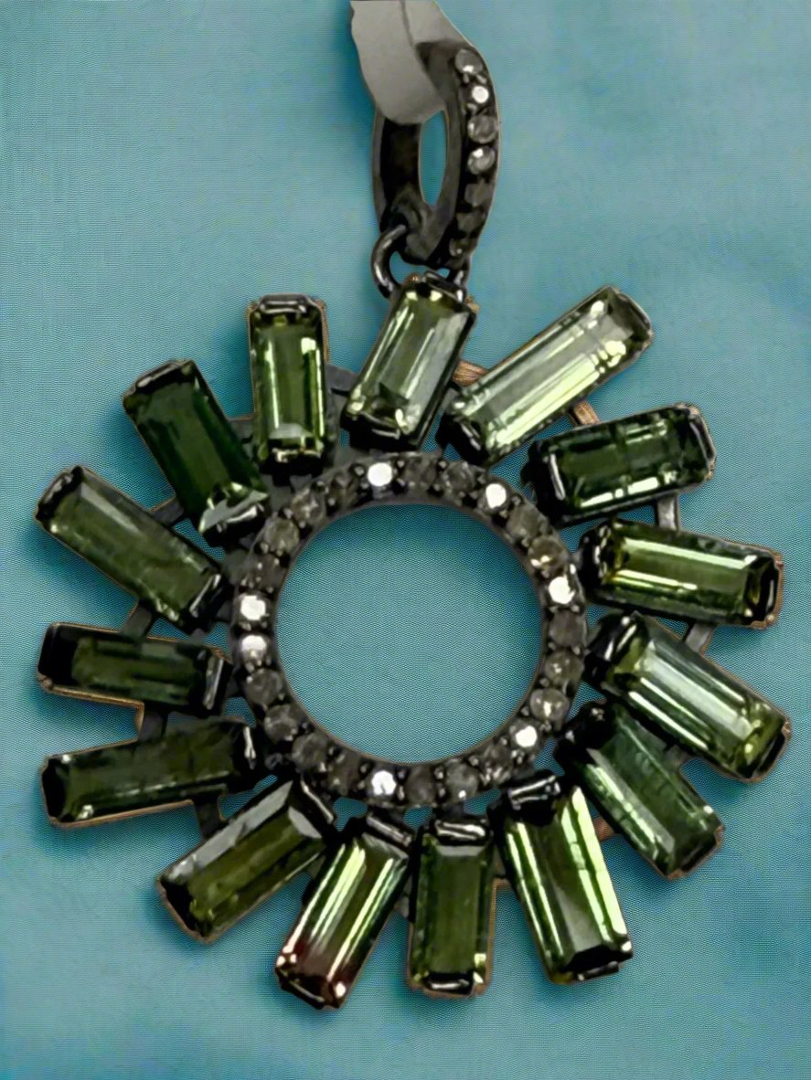 Circle Green Tourmalilne Diamond Pendant