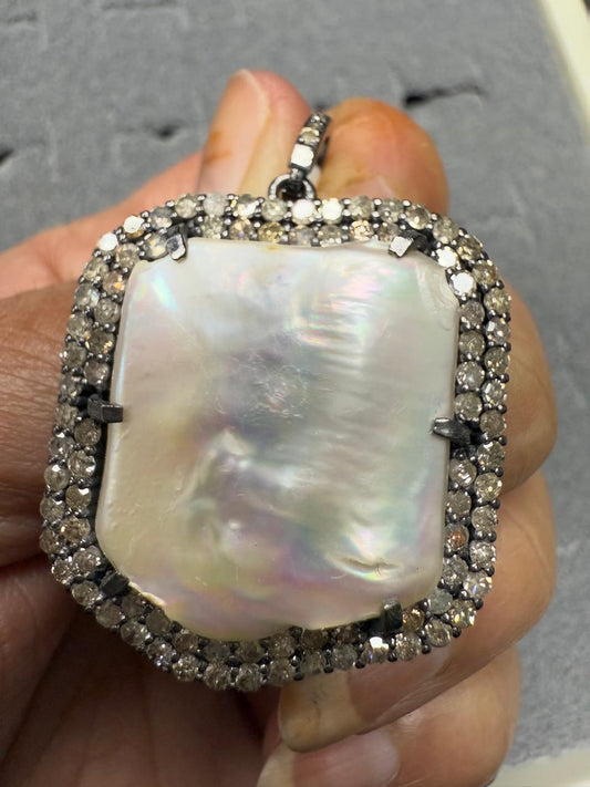 Pearl Diamond Pendant