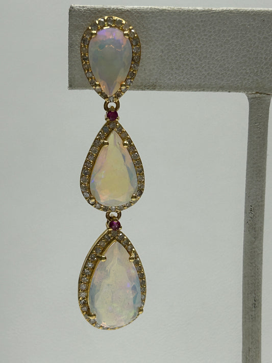 14k Solid Gold Diamond Earring