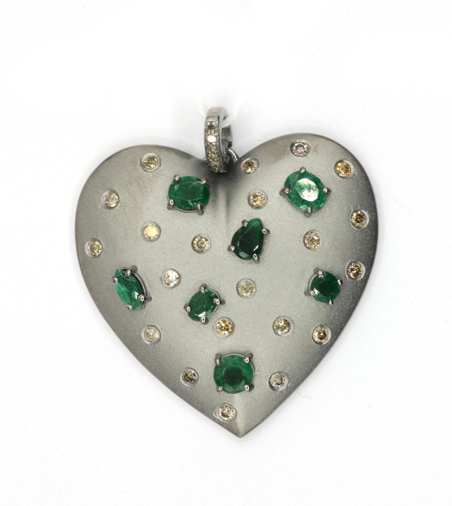 Heart Pave Diamond Pendant With emerald Stone
