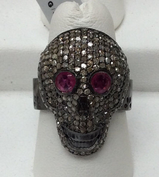 Pave Diamond Skull Ring with Blue Sapphire eye, Skull Ring with Blue Sapphire Eye Pave Diamond Ring, oxidized Silver, Gorgeous Piece aprox 22 x 18mm ( 1.32'')