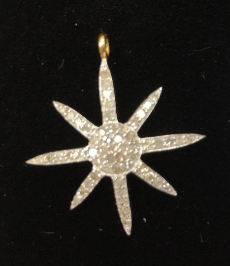 14k Solid Gold Star Diamond Pendants. Approx Size 1.12 "(24 x 28 mm)