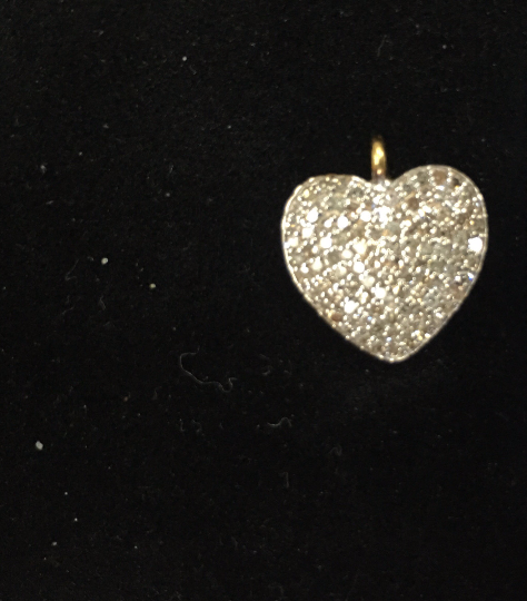 14K Solid Gold Heart Shape Diamond Pendant Approx Size 0.56 "(12 x 14 mm)