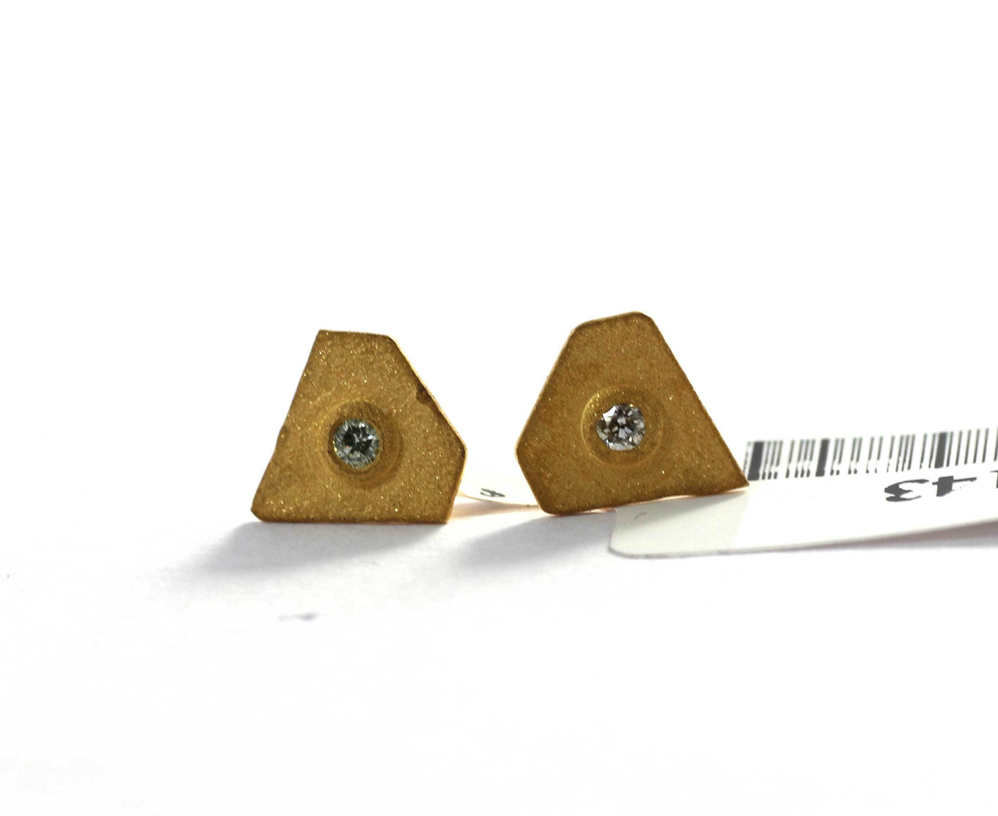 Diamond Earrings studs. Genuine handmade pave diamond Earrings studs.