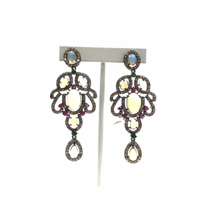 Opal and diamond Fancy earring
