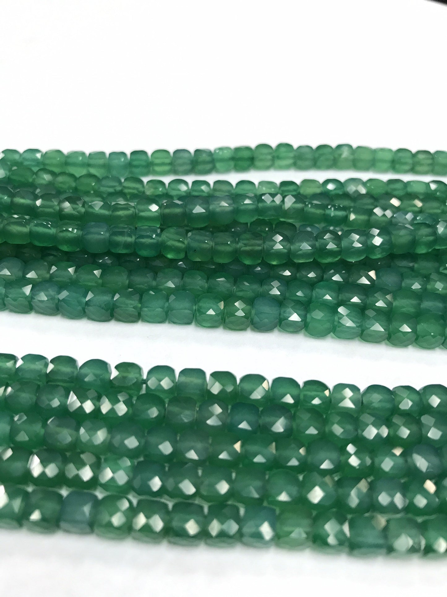 Onyx, Green Onyx Square Facetted, facetted square beads,box shape beads